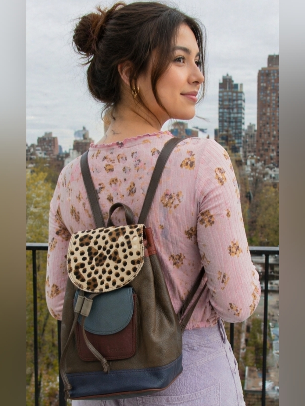 🌸Multi-Color Women’s Leather Backpack with Leopard Flap🦋
